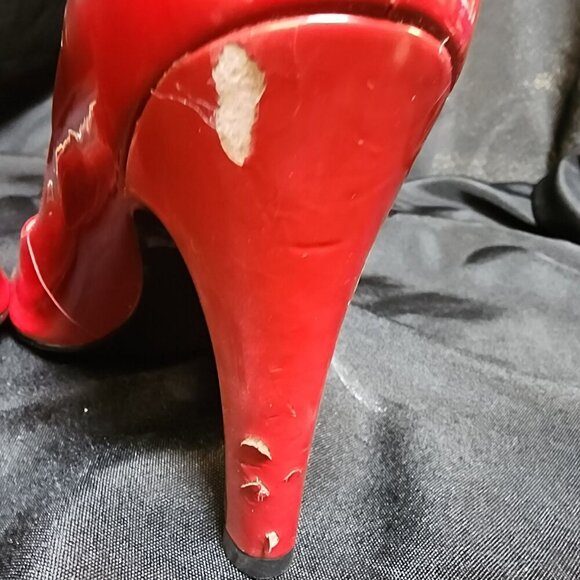 BCBGirls Red Peep Toe Heels Size 7.5 | 4 Inch High Heel Pumps Classic Dress Shoe - Picture 5 of 8
